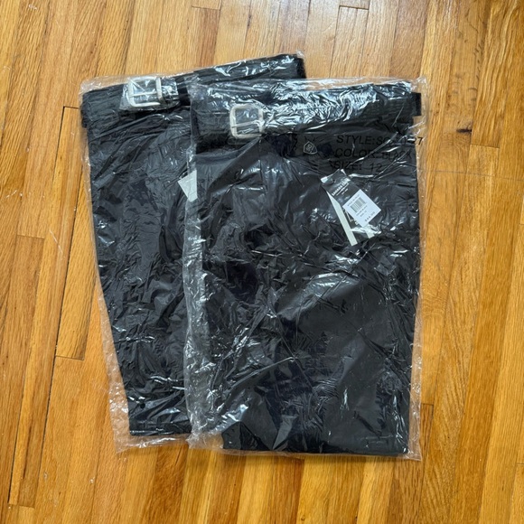 Sahara Club Lot of 7 Boys Black Chino Pants With Belt NWT Style SC-70-27 - Picture 6 of 7